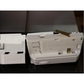 Adaptor universal, GA 69-3, 6A 50N, culoare alba