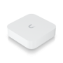 Ubiquiti Gateway lite, UXG-LITE, Dimensiuni: 98 x 98 x 30 mm, greutate: 320g, Procesor: Dual-core ARM® Cortex®-A53 at 1 GHz, Mem